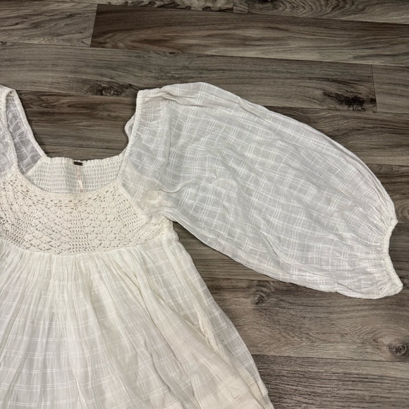 Free People Ari Boho Mini Dress Cotton Crochet Size Medium - Picture 4 of 10
